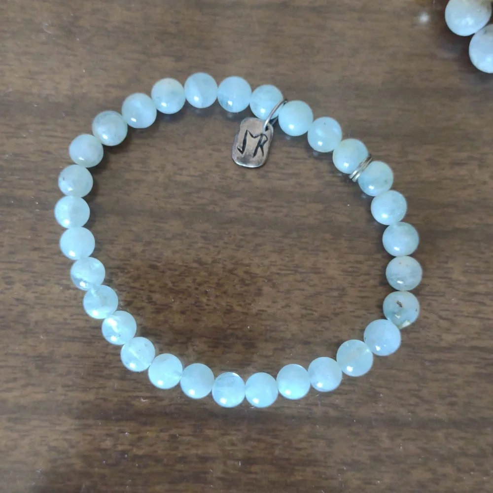 12 Multicolor Beaded Bracelet Set - Picture 11 of 13